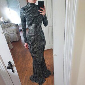NORMA KAMALI Houndstooth Long Sleeve Turtle Fishtail Long Dress Gown